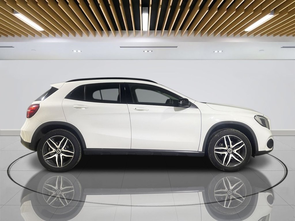 Mercedes Benz GLA Class