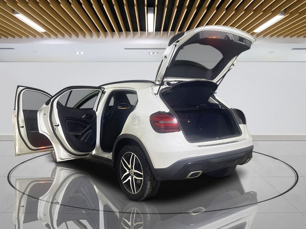 Mercedes Benz GLA Class