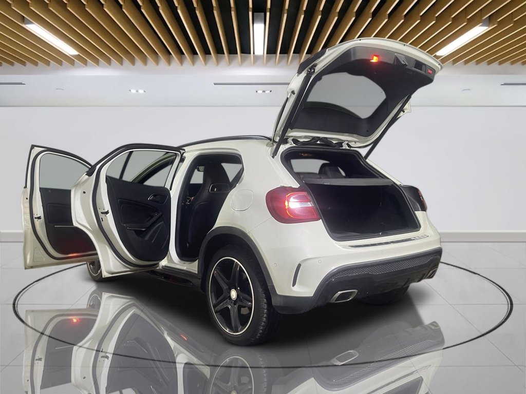 Mercedes Benz GLA Class