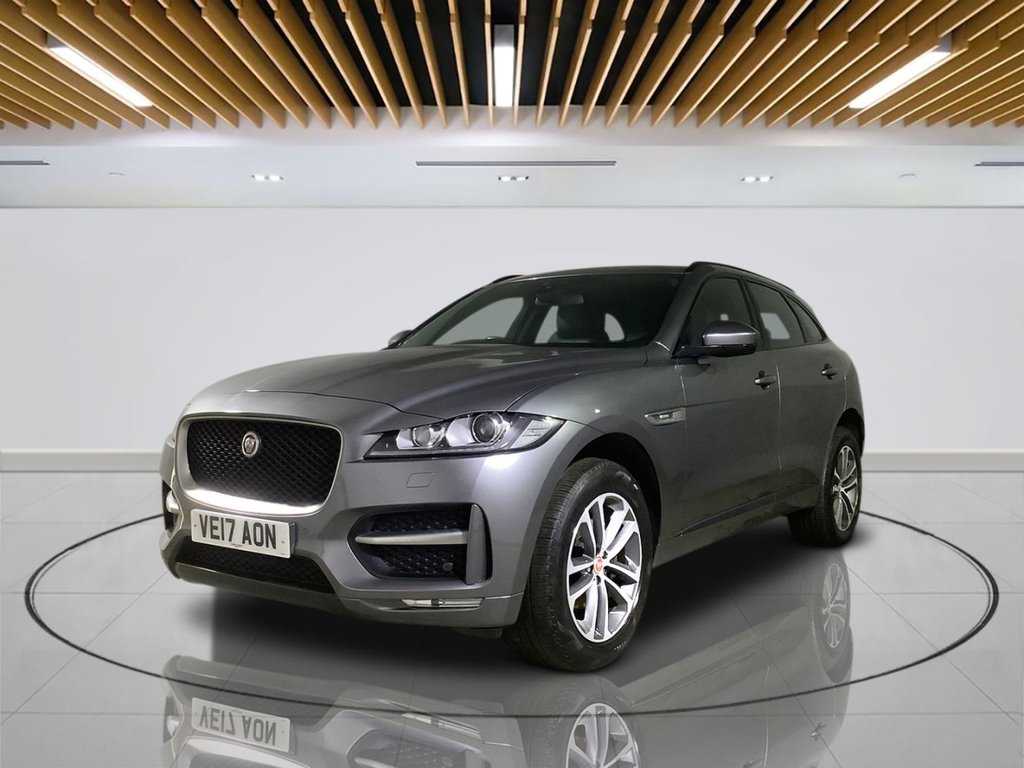 Jaguar F Pace