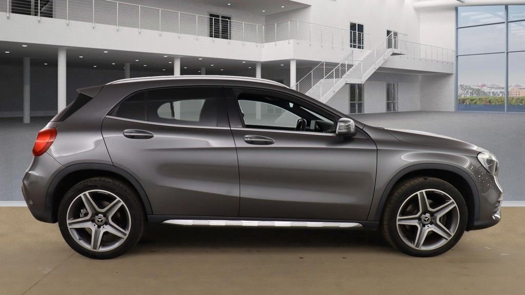 Mercedes Benz GLA Class
