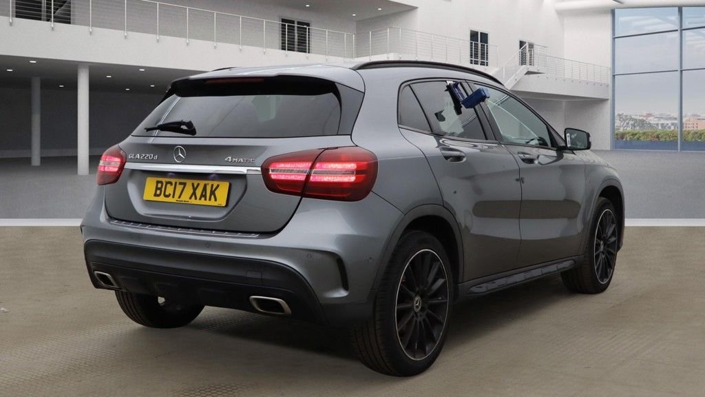 Mercedes Benz GLA Class