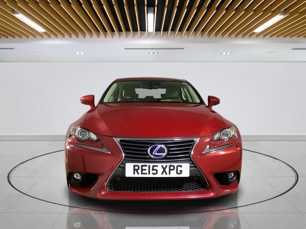 Lexus IS