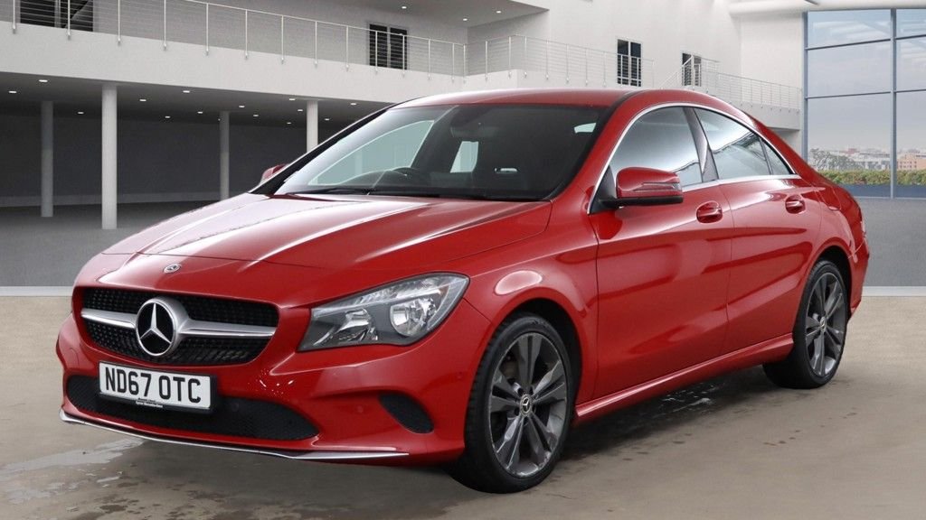 Mercedes Benz CLA