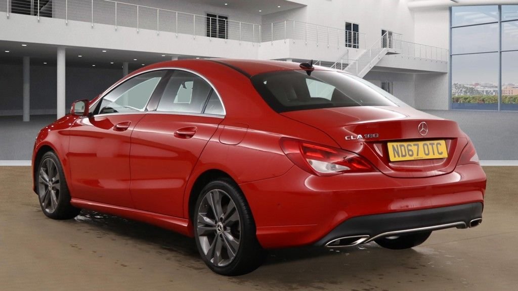 Mercedes Benz CLA