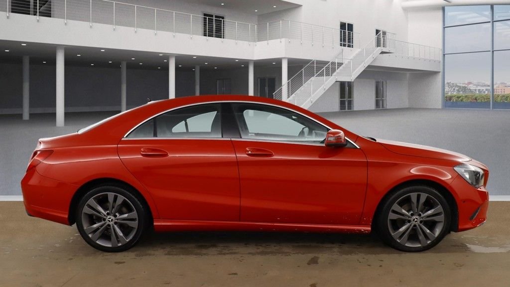 Mercedes Benz CLA