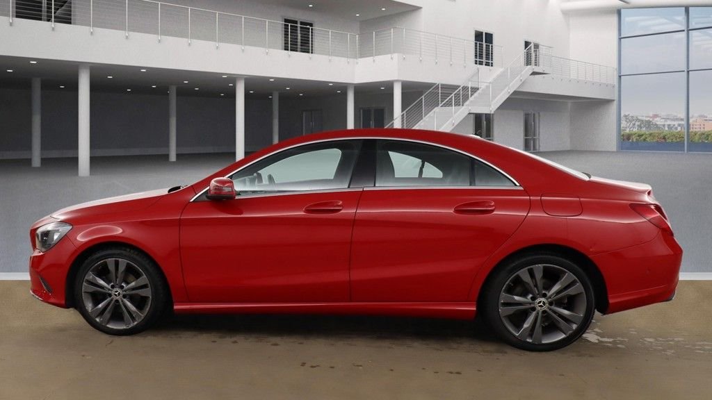 Mercedes Benz CLA