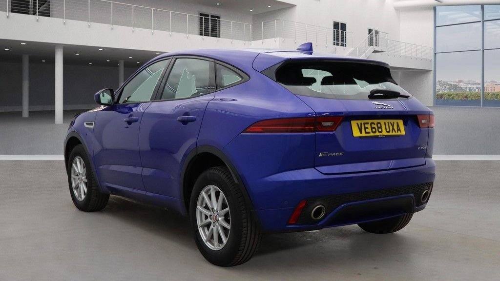 Jaguar E Pace