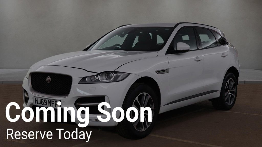 Jaguar F Pace