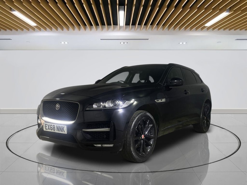 Jaguar F Pace