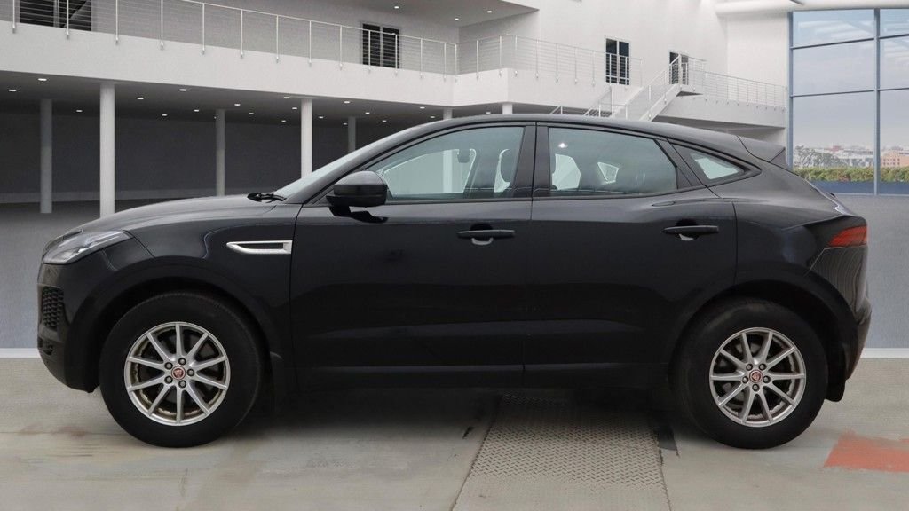 Jaguar E Pace