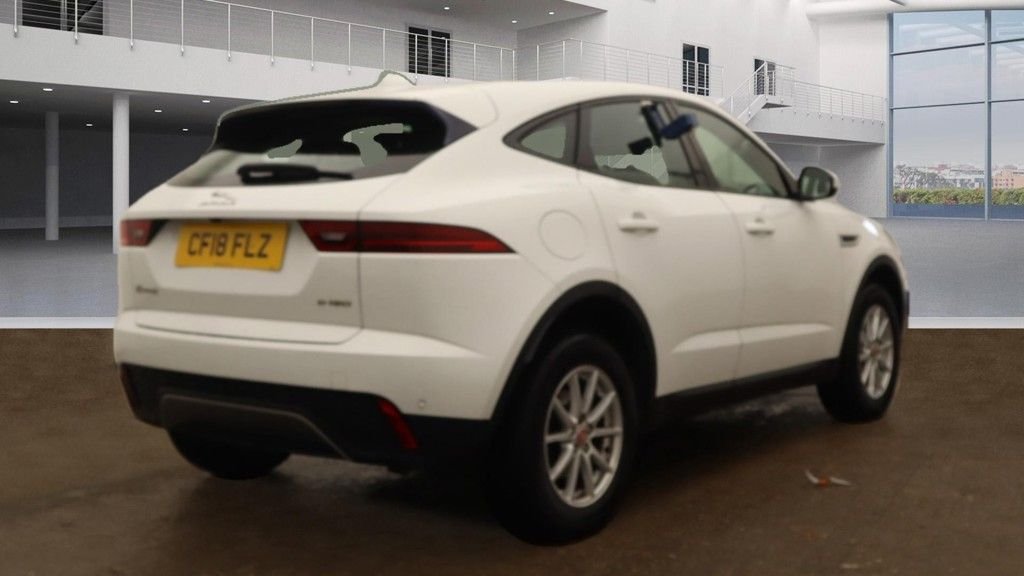 Jaguar E Pace