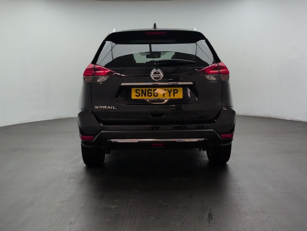 Nissan X Trail