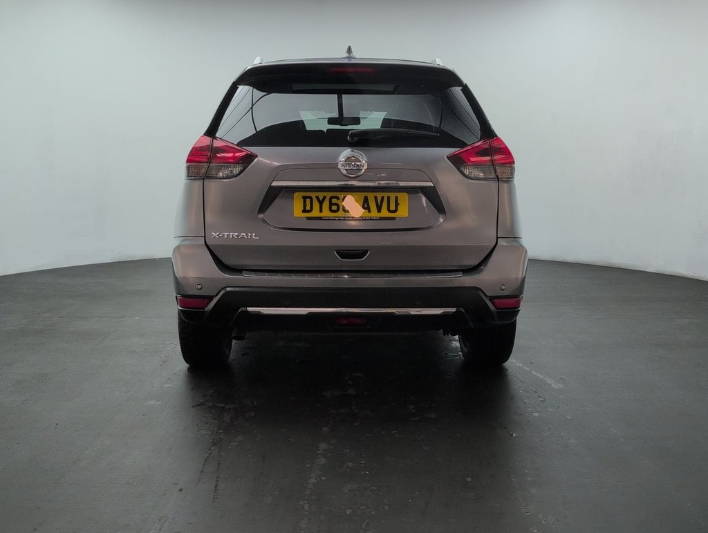 Nissan X Trail