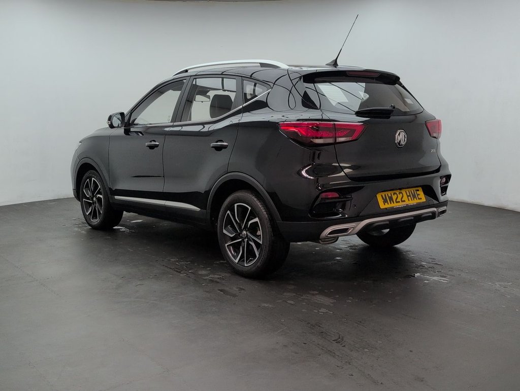 MG ZS