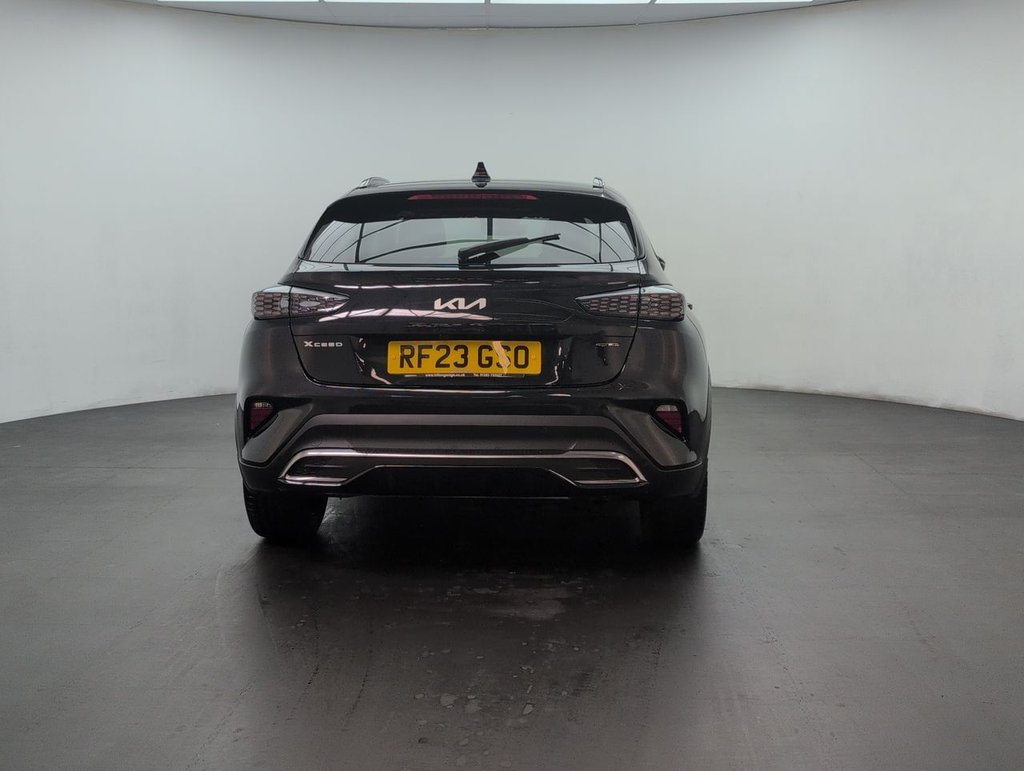 Kia XCEE'D