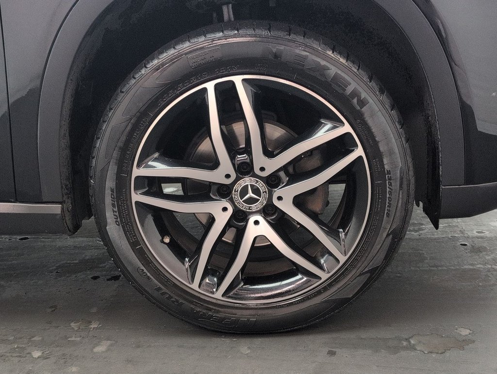 Mercedes Benz GLA Class