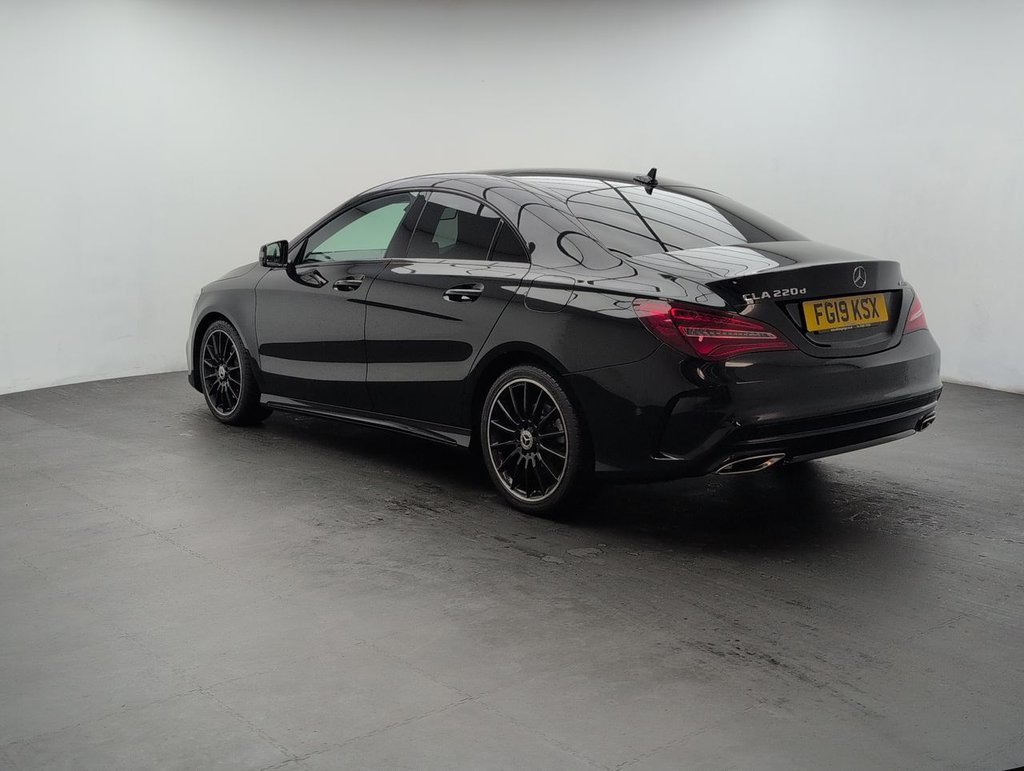 Mercedes Benz CLA