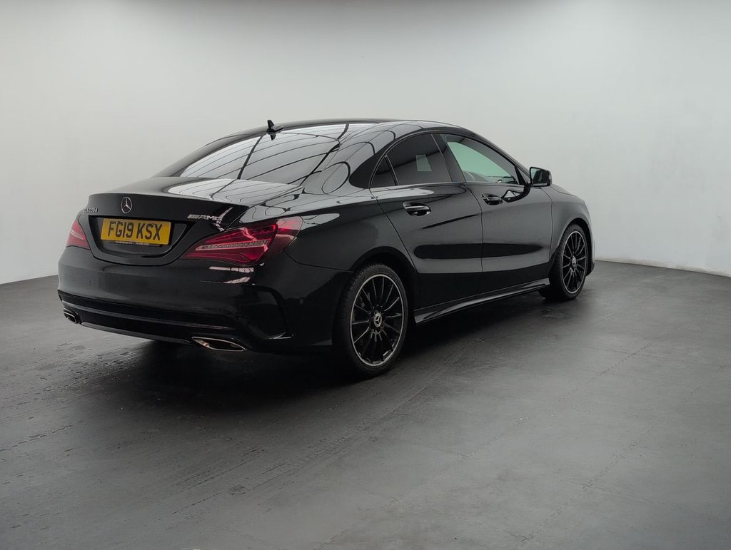 Mercedes Benz CLA