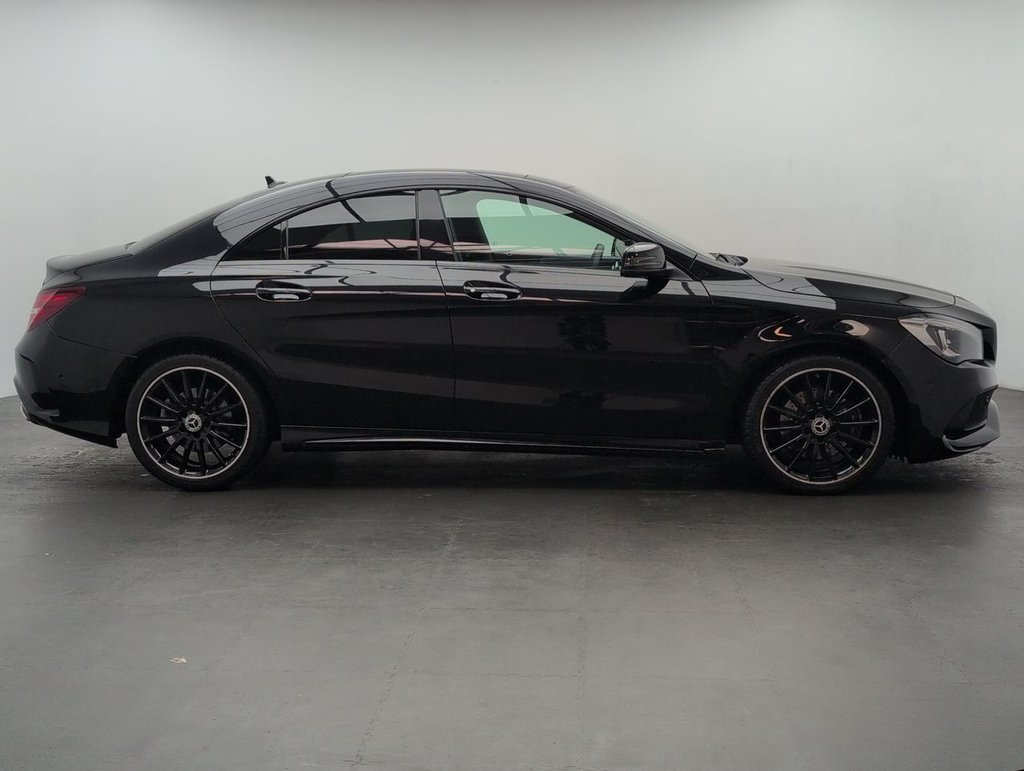 Mercedes Benz CLA