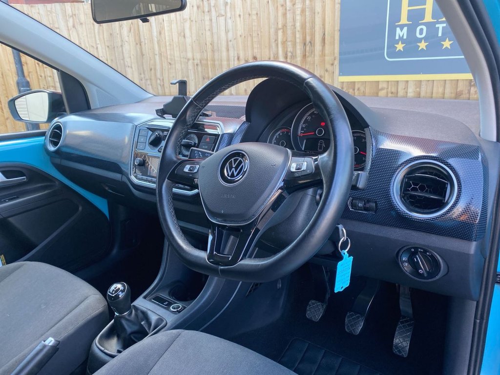 Volkswagen UP