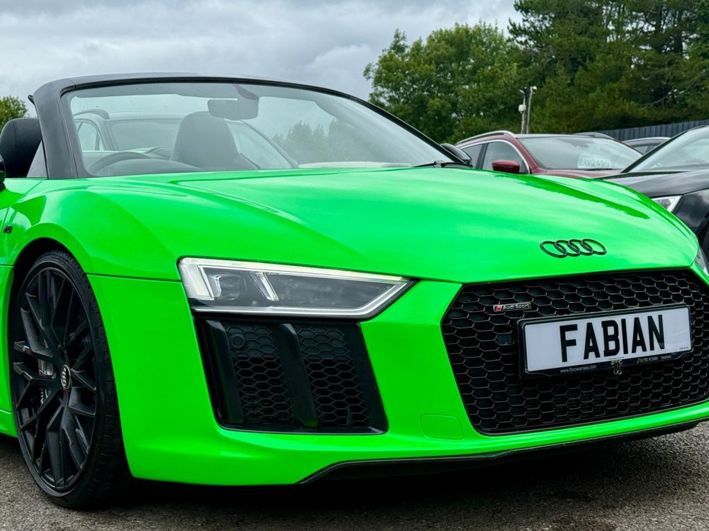 Audi R8