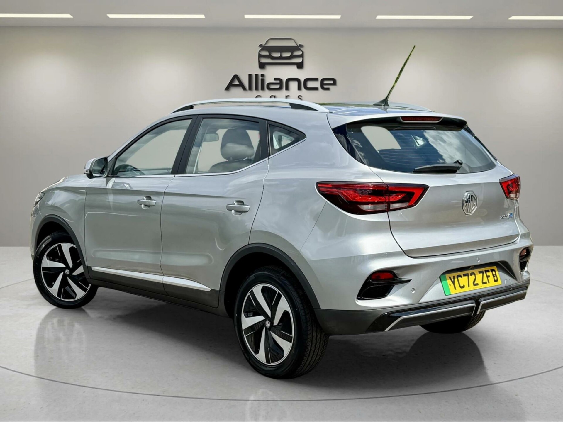MG ZS