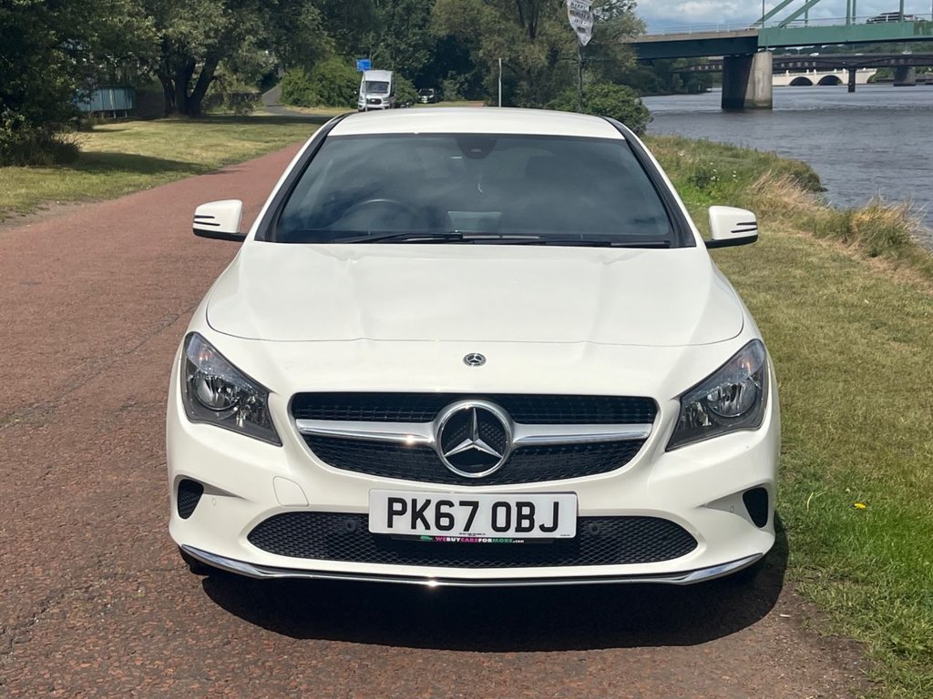 Mercedes Benz CLA