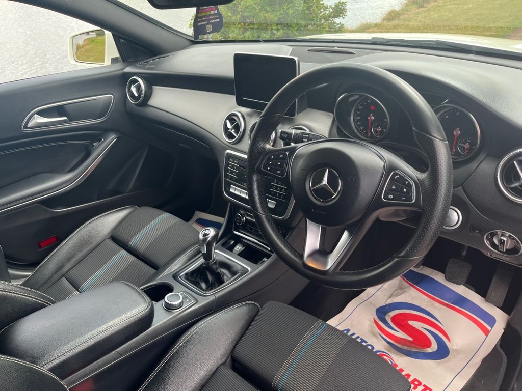 Mercedes Benz CLA