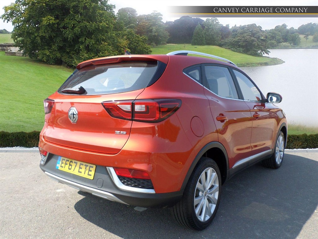MG ZS