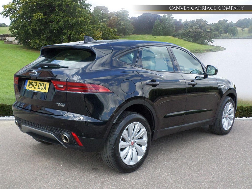 Jaguar E Pace