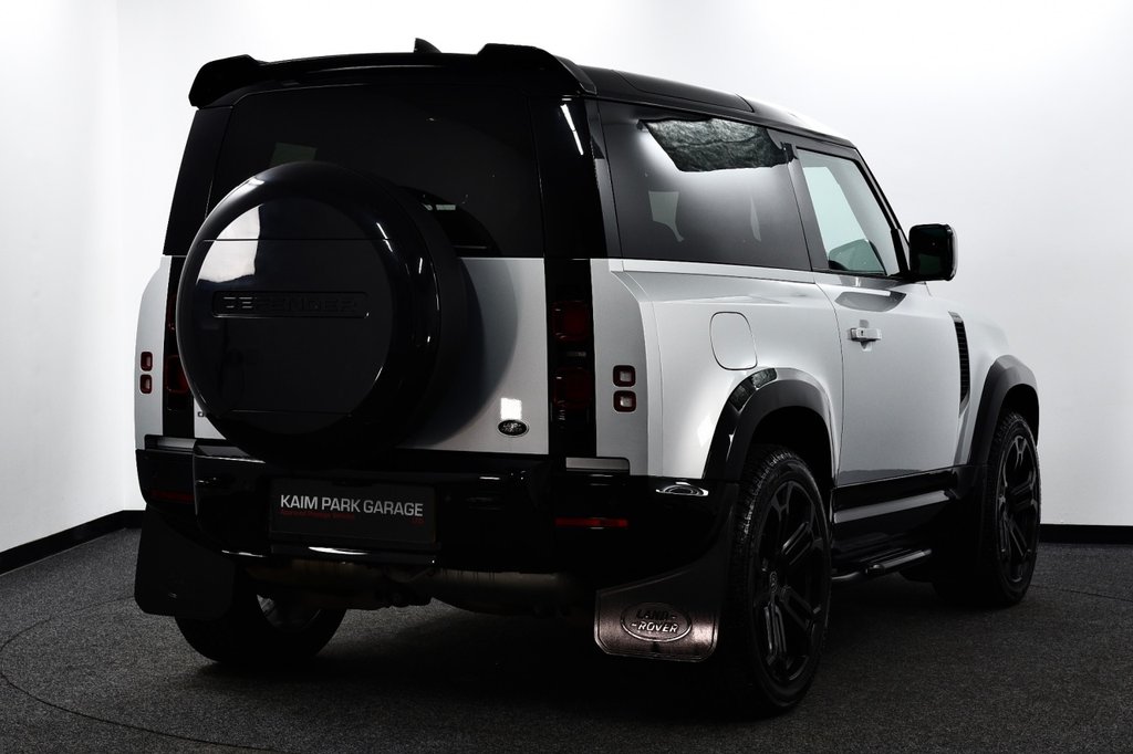 Land Rover 90