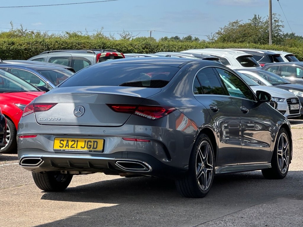 Mercedes Benz CLA