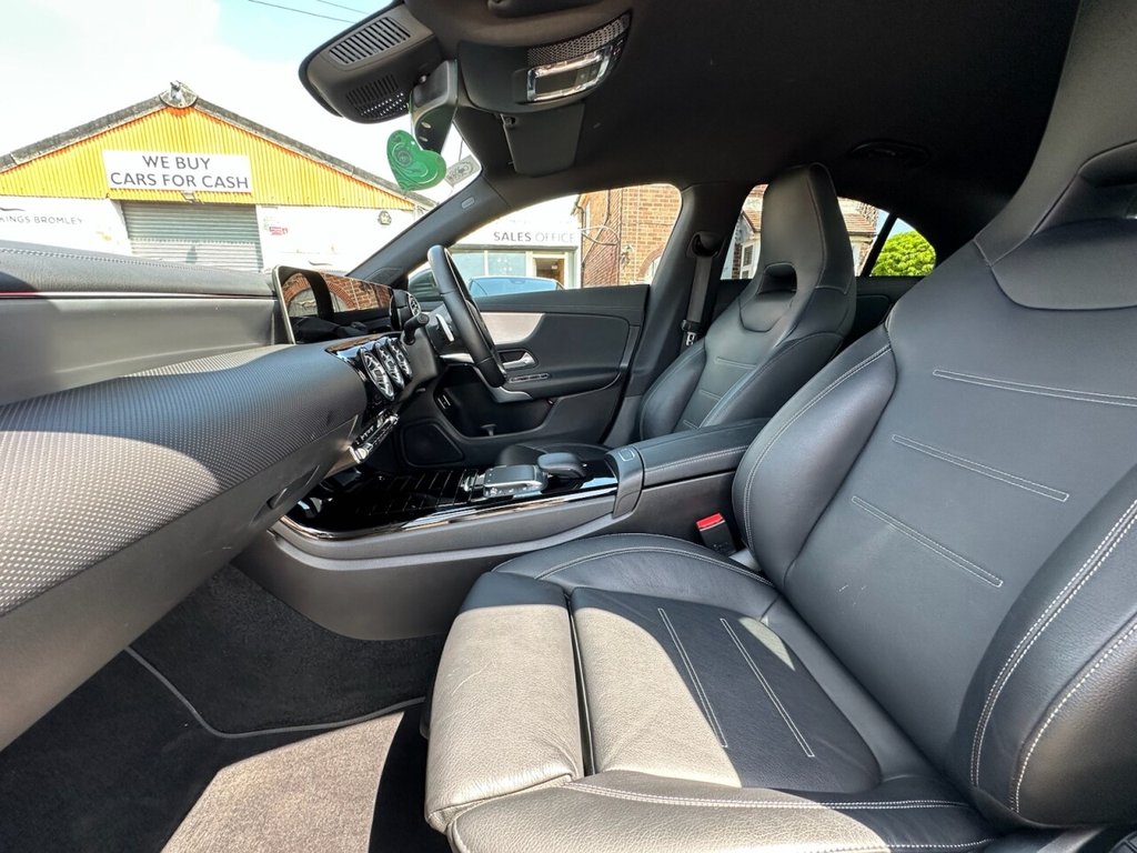 Mercedes Benz CLA