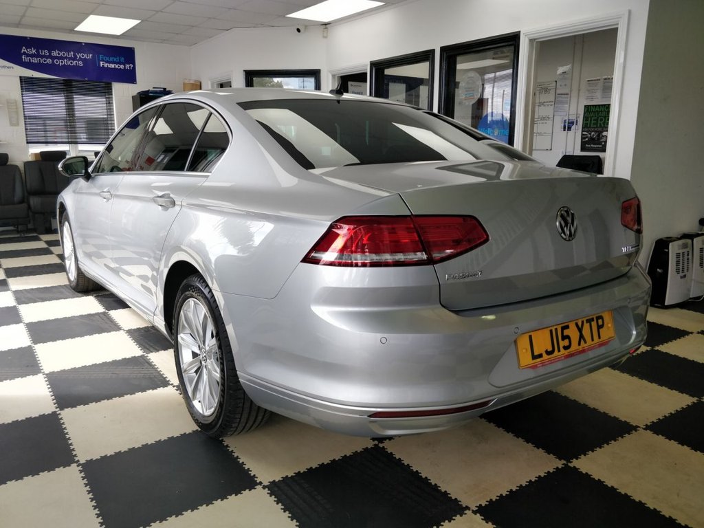 Volkswagen Passat