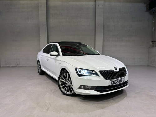 Skoda Superb  2.0 LAURIN AND KLEMENT TSI DSG 5d AUTO 276 BHP 4WD