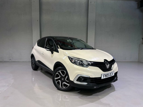 Renault Captur  0.9 Energy ICONIC TCE 5d 89 BHP