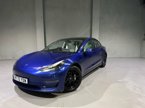 Tesla Model 3  LONG RANGE AWD 4d 302 BHP