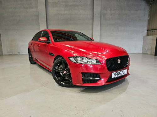 Jaguar XF  2.0 R-SPORT 4d 177 BHP