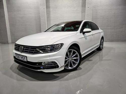 Volkswagen Passat  1.4 TSI R-Line Saloon 4dr Petrol DSG Euro 6 (s/s) 