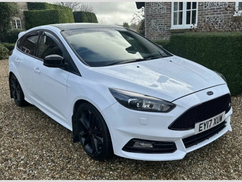 Ford Focus  2.0T EcoBoost ST-3 Hatchback 5dr Petrol Manual Eur 
