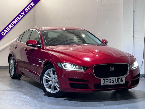 Jaguar XE  2.0 GTDI PRESTIGE 4d 197 BHP