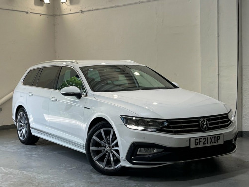 Volkswagen Passat  2.0 R-LINE TDI DSG 5d 148 BHP