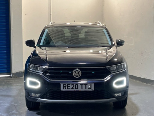 Volkswagen T-ROC  1.5 SEL TSI EVO DSG 5d 148 BHP Huge Specification