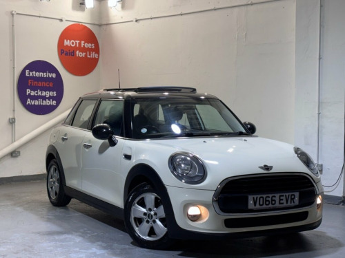 MINI Hatch  1.5 Cooper Hatchback 5dr Petrol Manual Euro 6 (s/s