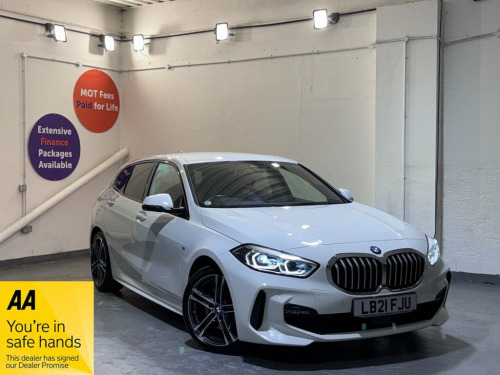 BMW 1 Series  1.5 118i M Sport (LCP) Hatchback 5dr Petrol Manual
