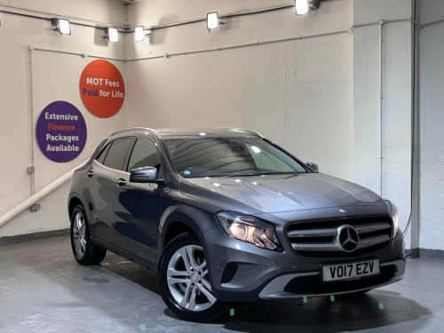 Mercedes-Benz GLA-Class  2.1 GLA220d Sport (Executive) SUV 5dr Diesel 7G-DC