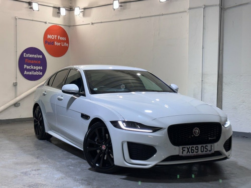 Jaguar XE  2.0 D180 R-Dynamic S Saloon 4dr Diesel Auto Euro 6