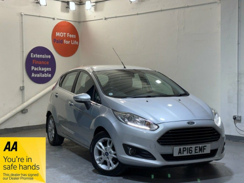 Ford Fiesta  1.0T EcoBoost Zetec Hatchback 5dr Petrol Manual Eu