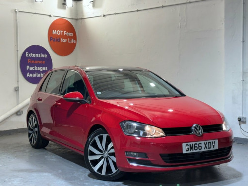 Volkswagen Golf  1.4 TSI BlueMotion Tech ACT GT Edition Hatchback 5